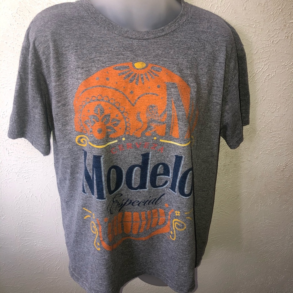 Modelo Cerveza Sugar Skull Tee Unisex Size Medium